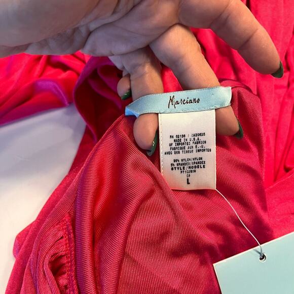 NWT Marciano Lavish Pink Plunge Neckline Romper Size Large - Picture 4 of 7